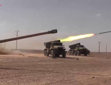 Μαζικές εκτοξεύσεις ρουκετών του συριακού Στρατού (βίντεο)